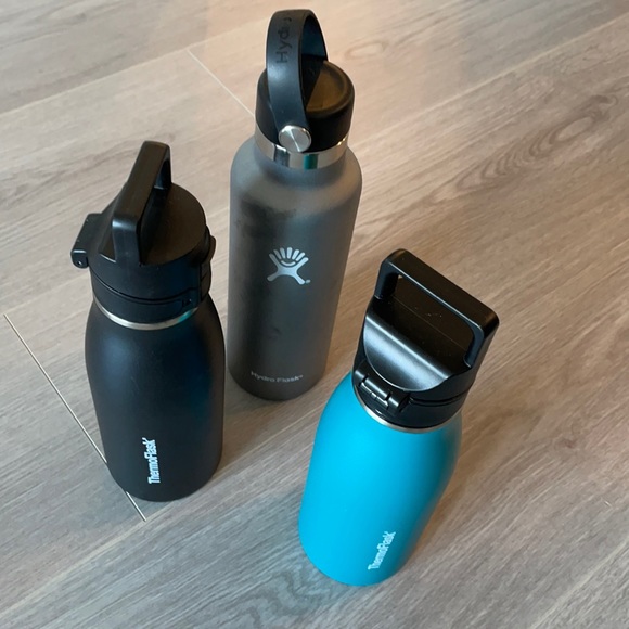 Hydro Flask Accessories - Bundle 1 hydro flask & 2 thermoflask